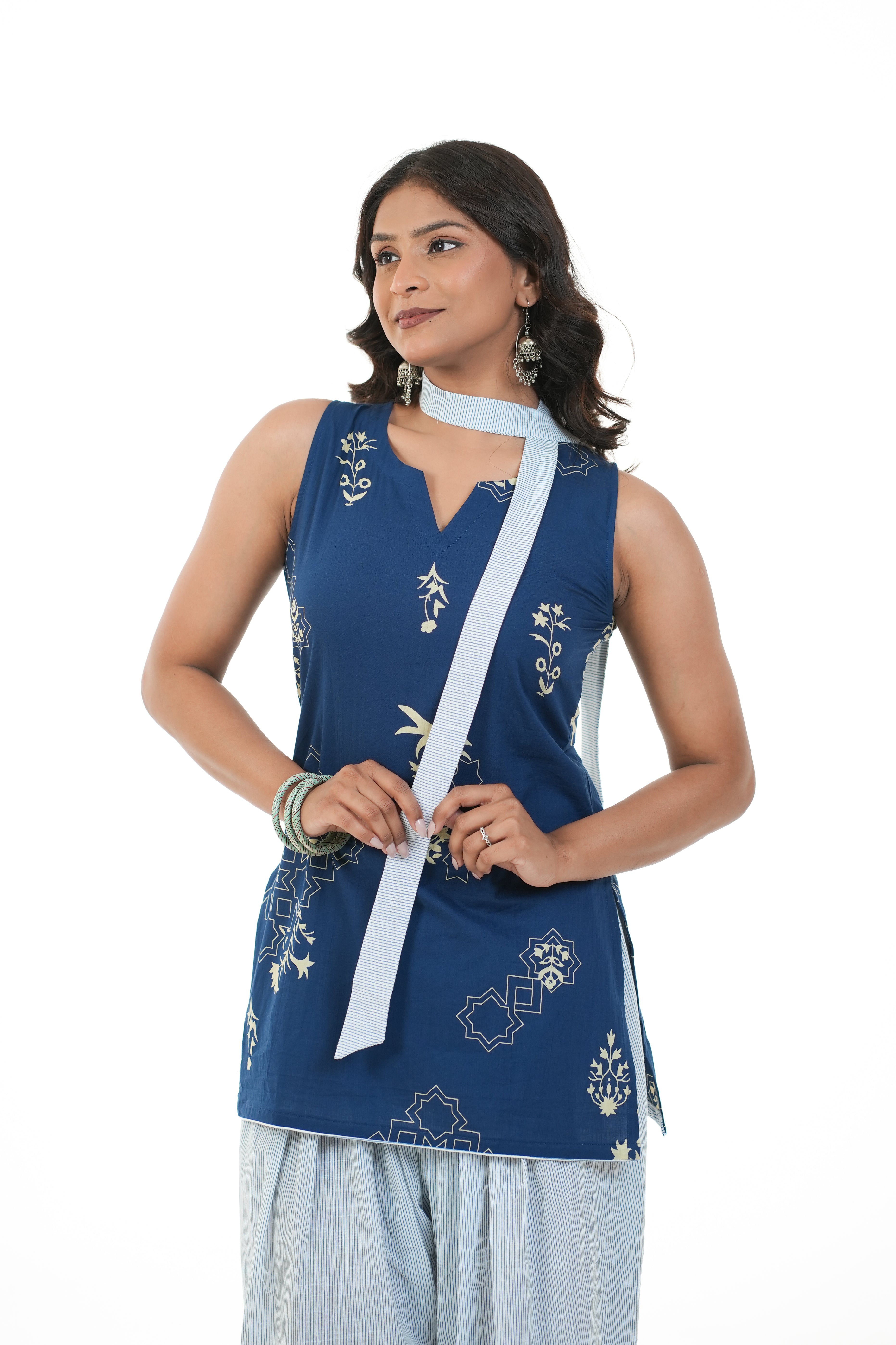 Aira Blue White Printed Farshi Salwaar Set