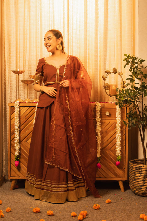 Ladoo Saa Brown Poshak Style Lehenga Choli with Dupatta