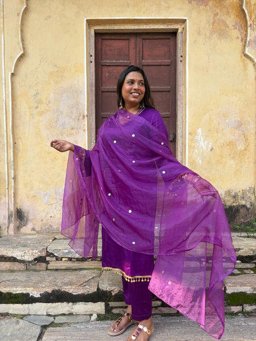 Jamuni Jharokha Bell Sleeves Straight Kurta Set